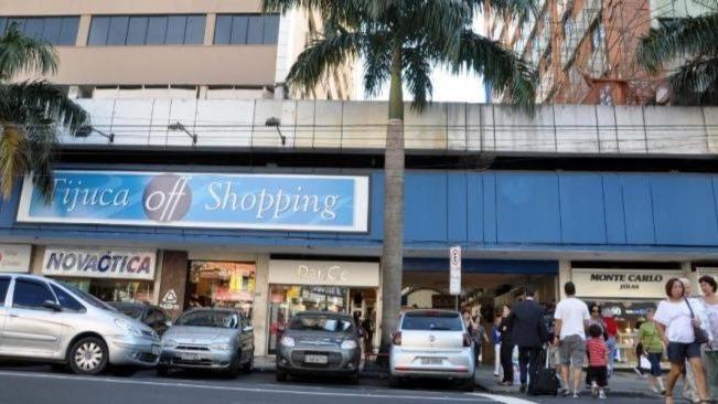 Loja SS-114 no Tijuca Off Shopping
