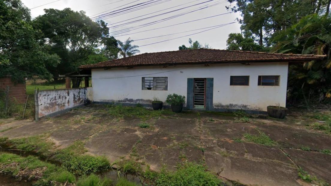 PRÉDIOS COM ÁREA CONSTRUÍDA TOTAL DE 1.789,50M2 E TERRENO COM 5.000M² EM MONTE SANTO DE MINAS / MG